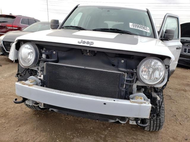 Photo 4 VIN: 1C4NJRBB2HD180673 - JEEP PATRIOT SP 