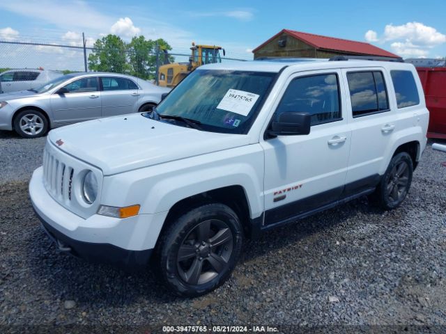 Photo 1 VIN: 1C4NJRBB2HD208147 - JEEP PATRIOT 