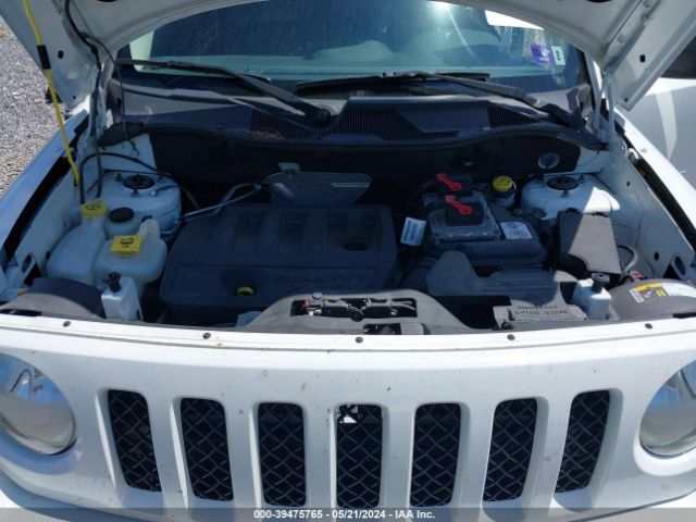 Photo 9 VIN: 1C4NJRBB2HD208147 - JEEP PATRIOT 