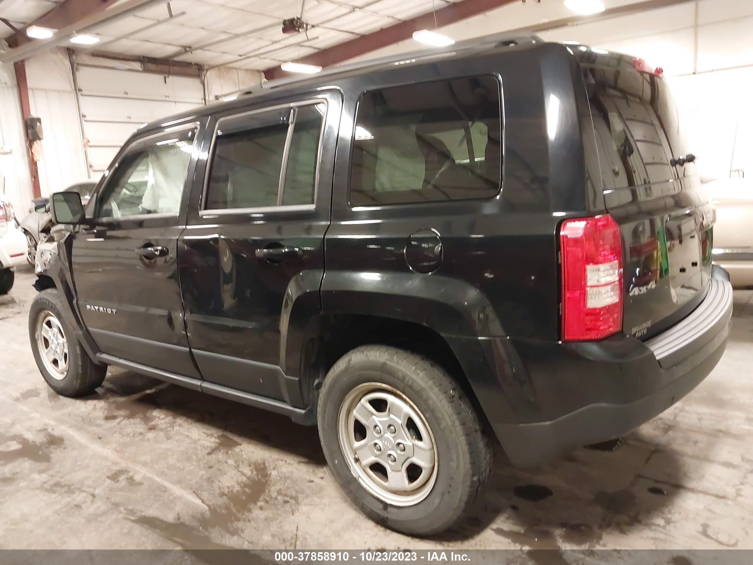 Photo 14 VIN: 1C4NJRBB3CD548139 - JEEP LIBERTY (PATRIOT) 