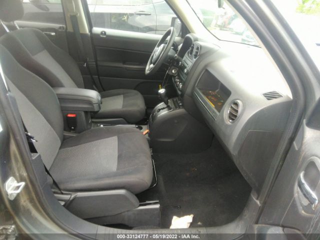 Photo 4 VIN: 1C4NJRBB3CD563935 - JEEP PATRIOT 