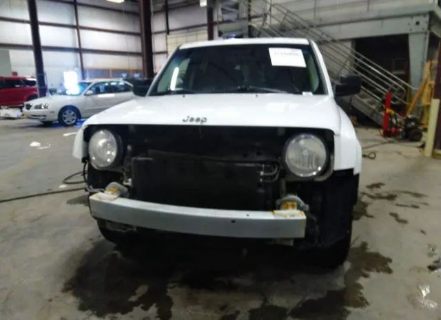 Photo 5 VIN: 1C4NJRBB3DD203372 - JEEP PATRIOT 