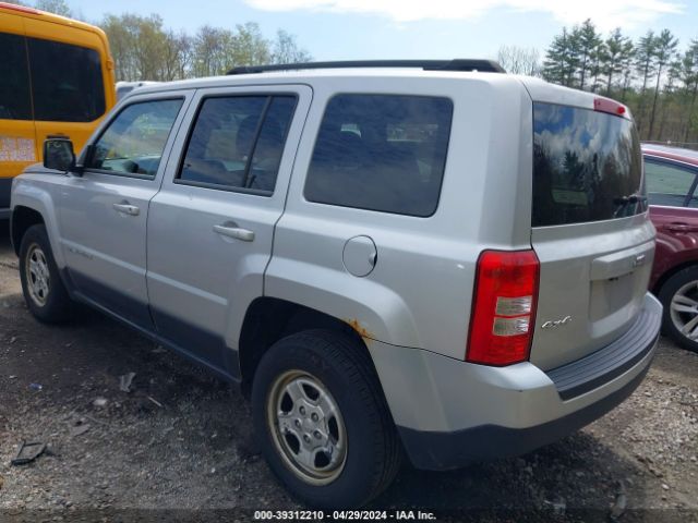 Photo 2 VIN: 1C4NJRBB3DD263216 - JEEP PATRIOT 