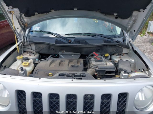 Photo 9 VIN: 1C4NJRBB3DD263216 - JEEP PATRIOT 