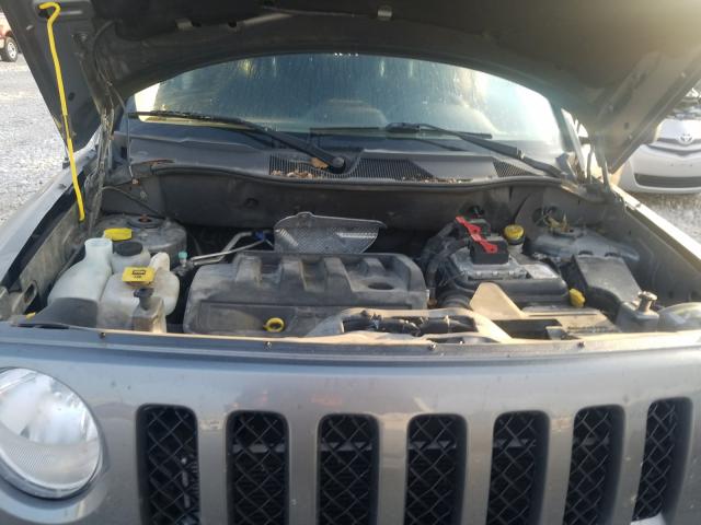 Photo 6 VIN: 1C4NJRBB3ED592175 - JEEP PATRIOT SP 