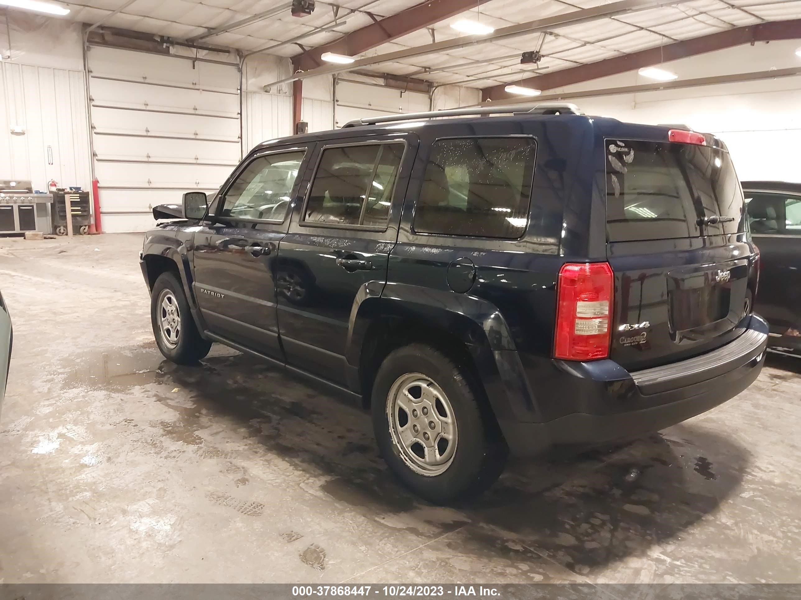 Photo 2 VIN: 1C4NJRBB3ED879385 - JEEP LIBERTY (PATRIOT) 