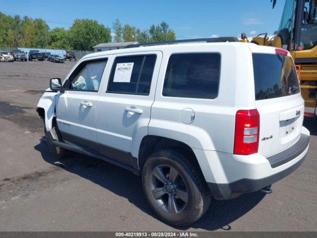 Photo 2 VIN: 1C4NJRBB3GD786370 - JEEP PATRIOT 