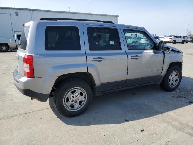 Photo 2 VIN: 1C4NJRBB3HD196817 - JEEP PATRIOT SP 