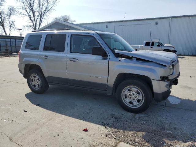 Photo 3 VIN: 1C4NJRBB3HD196817 - JEEP PATRIOT SP 