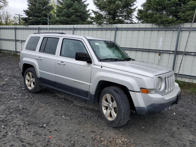 Photo 3 VIN: 1C4NJRBB4CD530393 - JEEP PATRIOT 