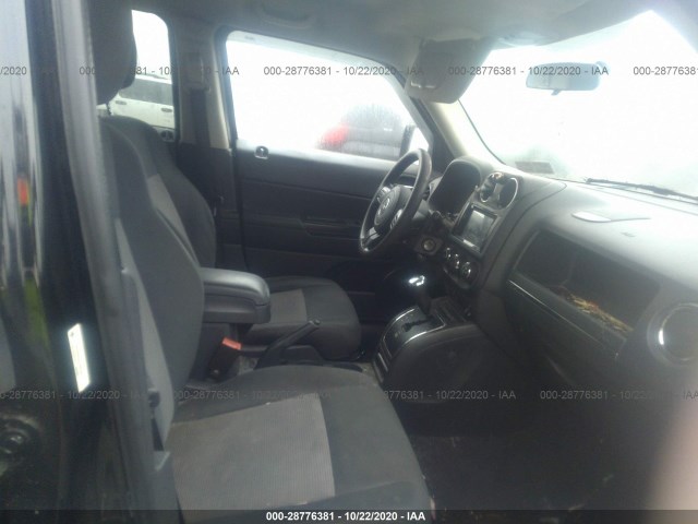 Photo 4 VIN: 1C4NJRBB4CD590190 - JEEP PATRIOT 