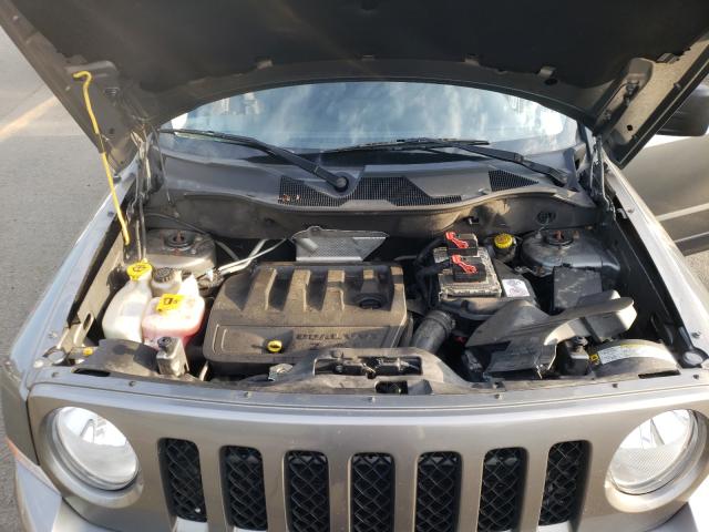 Photo 6 VIN: 1C4NJRBB4DD271549 - JEEP PATRIOT SP 