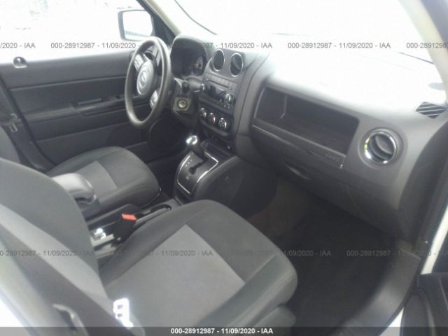 Photo 4 VIN: 1C4NJRBB4ED595652 - JEEP PATRIOT 