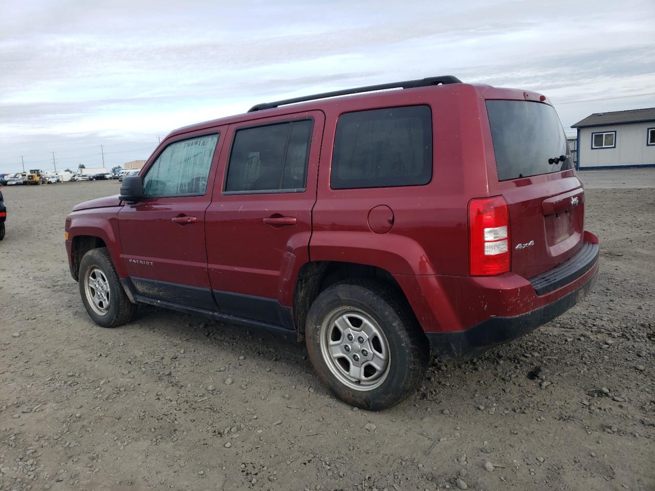 Photo 1 VIN: 1C4NJRBB4FD269240 - JEEP LIBERTY (PATRIOT) 