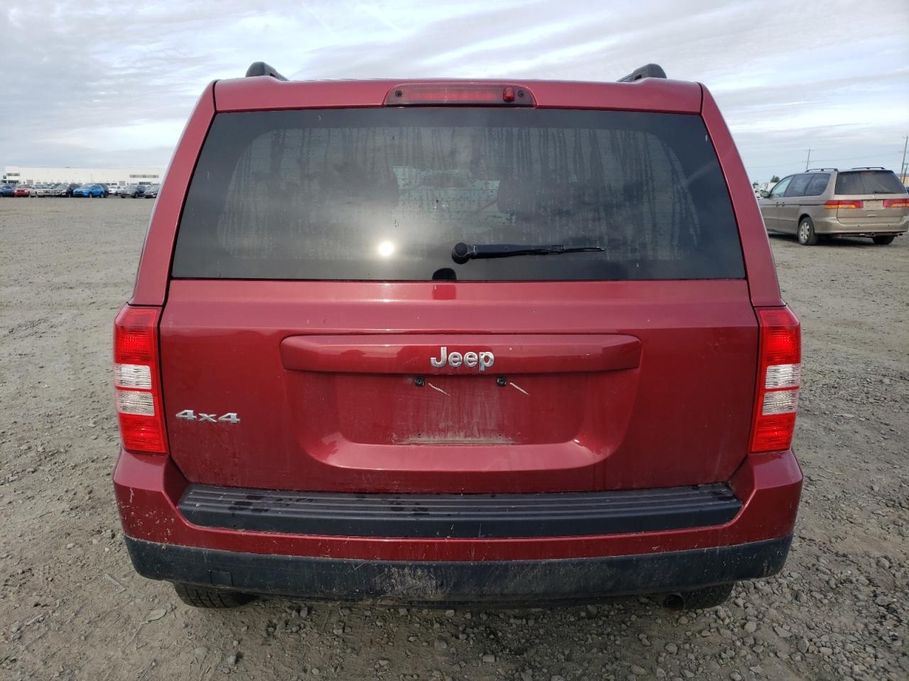 Photo 5 VIN: 1C4NJRBB4FD269240 - JEEP LIBERTY (PATRIOT) 