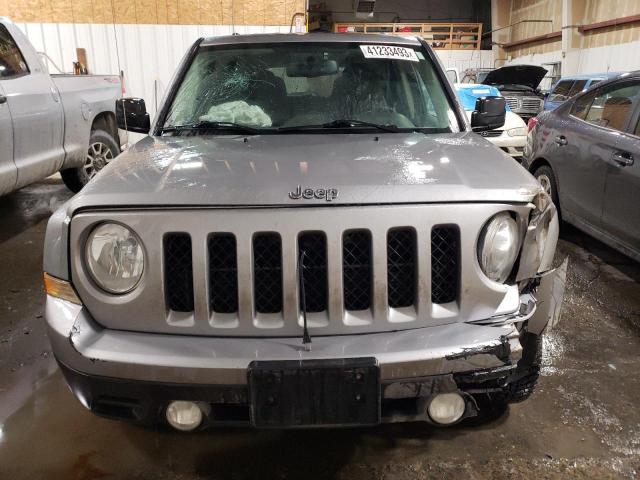 Photo 4 VIN: 1C4NJRBB4GD585870 - JEEP PATRIOT SP 