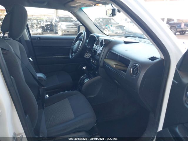 Photo 4 VIN: 1C4NJRBB4GD618091 - JEEP PATRIOT 