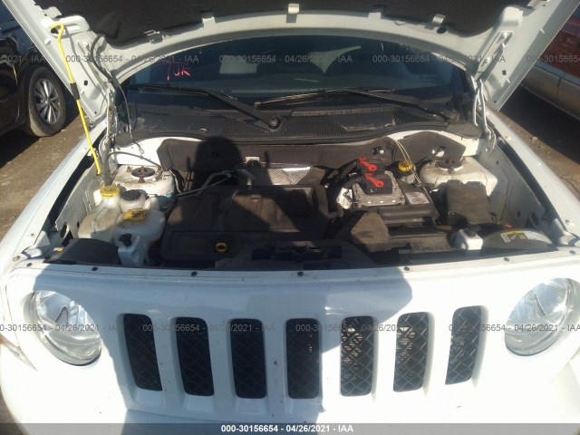 Photo 9 VIN: 1C4NJRBB4GD632413 - JEEP PATRIOT 