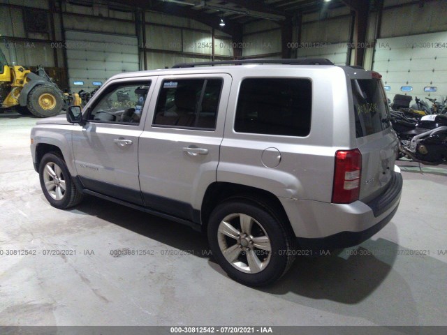 Photo 2 VIN: 1C4NJRBB5CD599691 - JEEP PATRIOT 