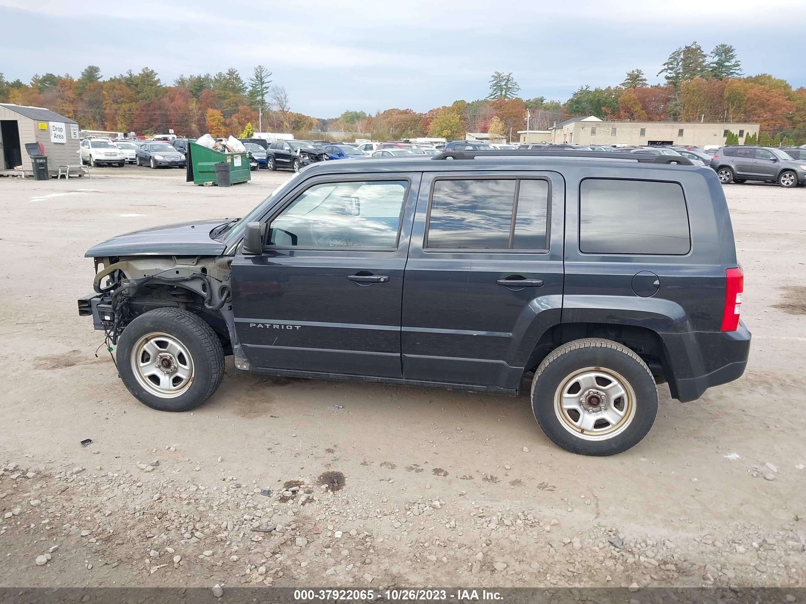 Photo 14 VIN: 1C4NJRBB5GD566213 - JEEP LIBERTY (PATRIOT) 