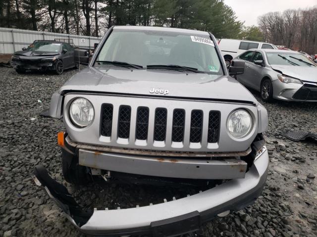 Photo 4 VIN: 1C4NJRBB5GD572559 - JEEP PATRIOT SP 