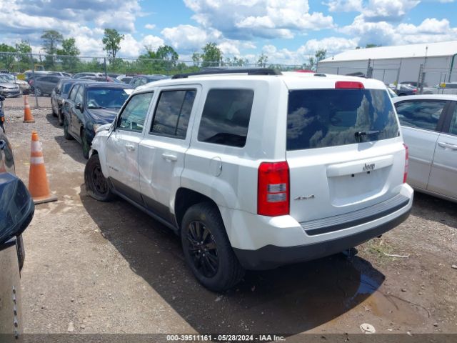 Photo 2 VIN: 1C4NJRBB5HD179548 - JEEP PATRIOT 