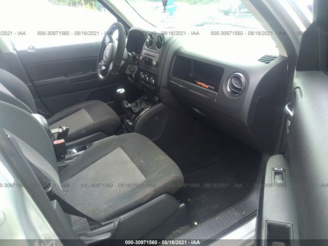 Photo 4 VIN: 1C4NJRBB6CD511165 - JEEP PATRIOT 