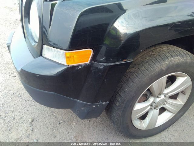 Photo 5 VIN: 1C4NJRBB6CD589459 - JEEP PATRIOT 