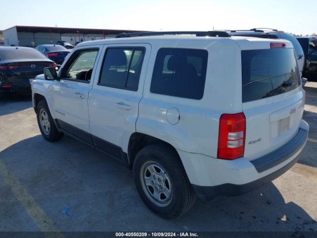 Photo 2 VIN: 1C4NJRBB6FD214109 - JEEP PATRIOT 