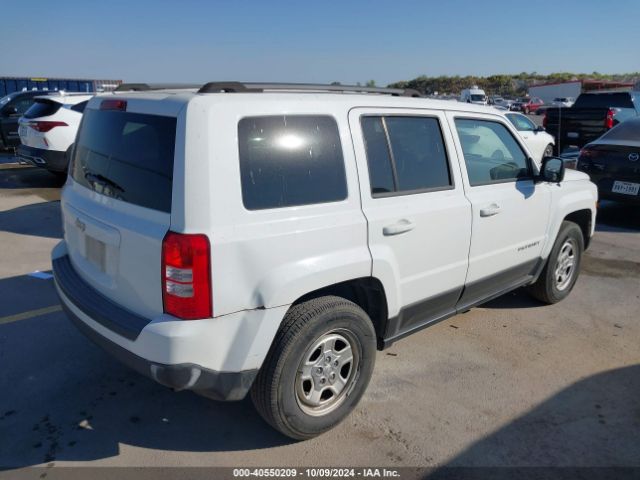 Photo 3 VIN: 1C4NJRBB6FD214109 - JEEP PATRIOT 