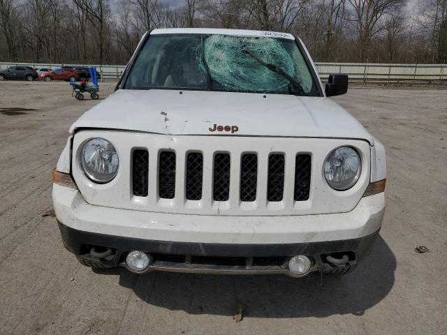 Photo 4 VIN: 1C4NJRBB6GD672492 - JEEP PATRIOT 