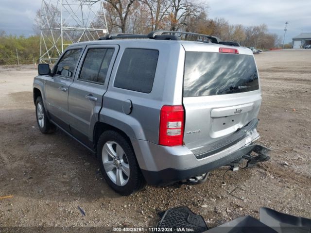 Photo 2 VIN: 1C4NJRBB6HD189070 - JEEP PATRIOT 