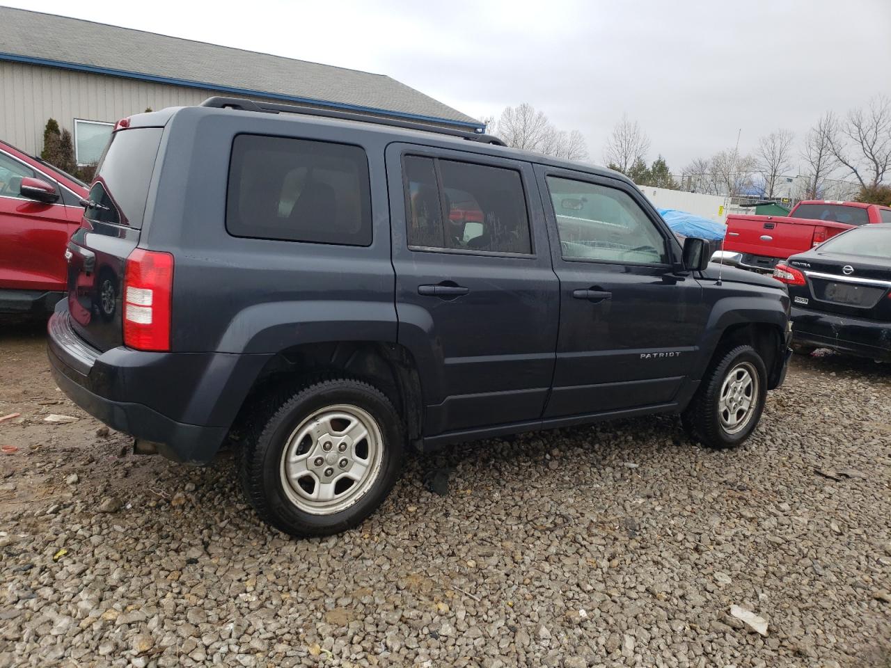 Photo 2 VIN: 1C4NJRBB7ED730672 - JEEP LIBERTY (PATRIOT) 