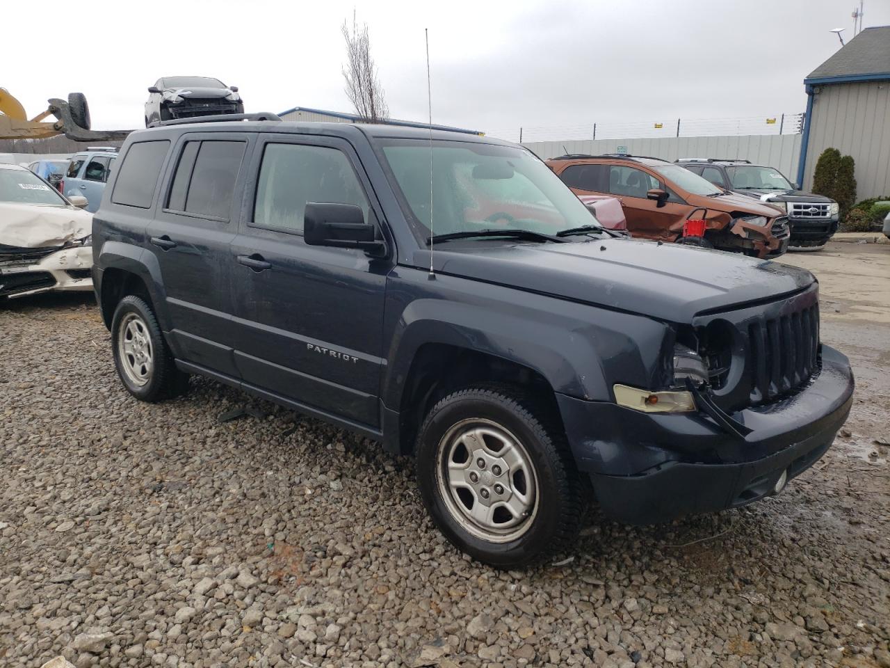 Photo 3 VIN: 1C4NJRBB7ED730672 - JEEP LIBERTY (PATRIOT) 