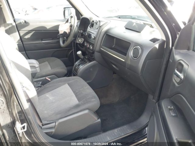 Photo 4 VIN: 1C4NJRBB7HD122056 - JEEP PATRIOT 