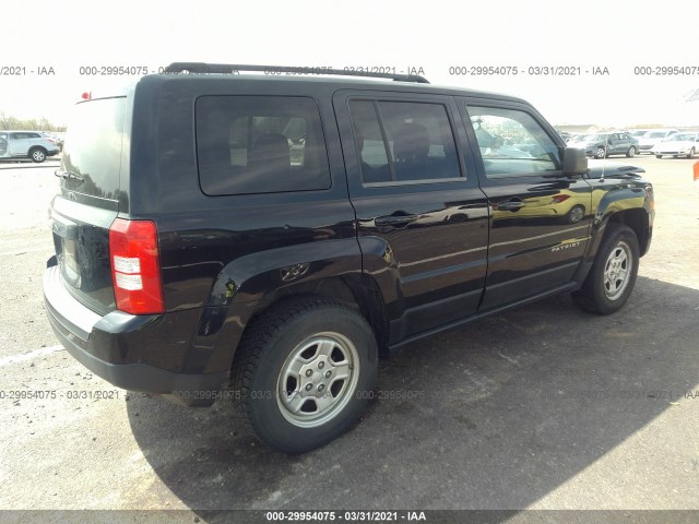 Photo 3 VIN: 1C4NJRBB8CD578804 - JEEP PATRIOT 