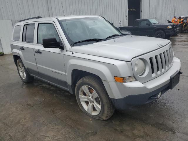 Photo 3 VIN: 1C4NJRBB8ED535812 - JEEP PATRIOT 