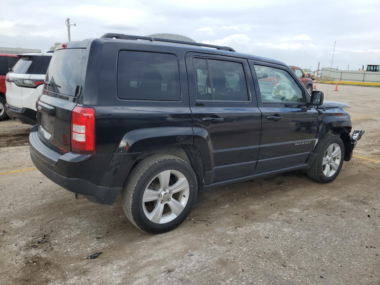 Photo 2 VIN: 1C4NJRBB8FD194350 - JEEP LIBERTY (PATRIOT) 