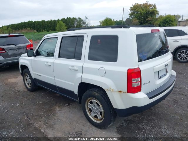 Photo 2 VIN: 1C4NJRBB8FD239108 - JEEP PATRIOT 