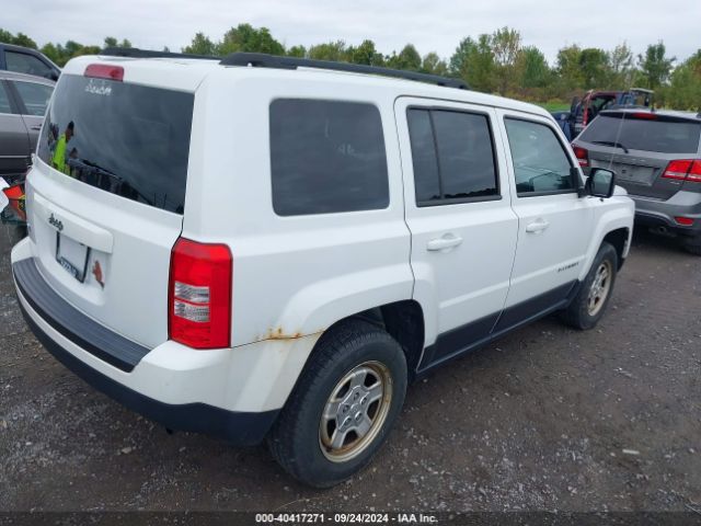 Photo 3 VIN: 1C4NJRBB8FD239108 - JEEP PATRIOT 