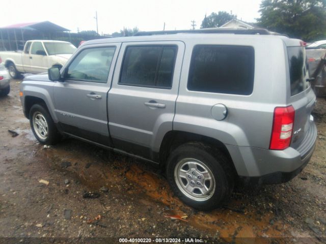 Photo 2 VIN: 1C4NJRBB8FD256944 - JEEP PATRIOT 