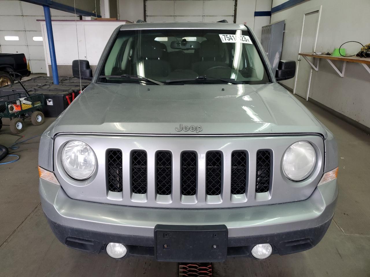 Photo 4 VIN: 1C4NJRBB8FD381572 - JEEP LIBERTY (PATRIOT) 