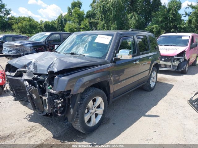 Photo 1 VIN: 1C4NJRBB8HD179950 - JEEP PATRIOT 