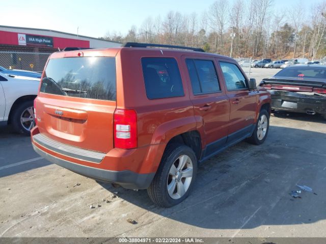 Photo 3 VIN: 1C4NJRBB9CD568668 - JEEP PATRIOT 