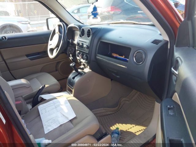 Photo 4 VIN: 1C4NJRBB9CD568668 - JEEP PATRIOT 