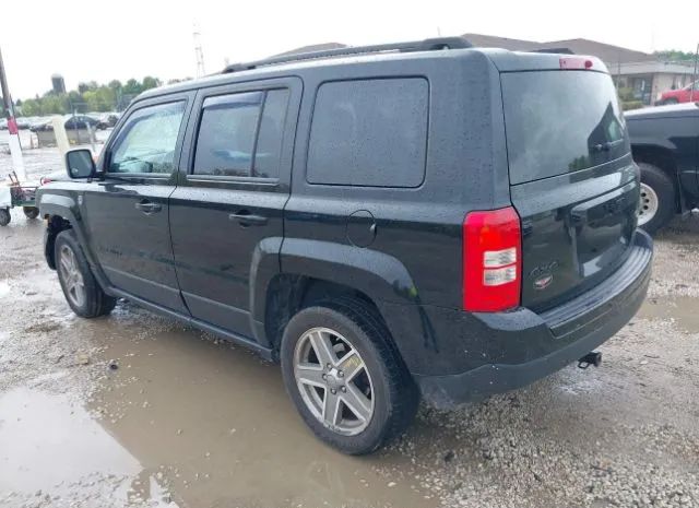 Photo 2 VIN: 1C4NJRBB9FD438989 - JEEP PATRIOT 