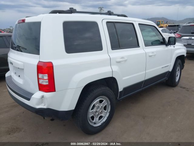 Photo 3 VIN: 1C4NJRBB9GD614666 - JEEP PATRIOT 