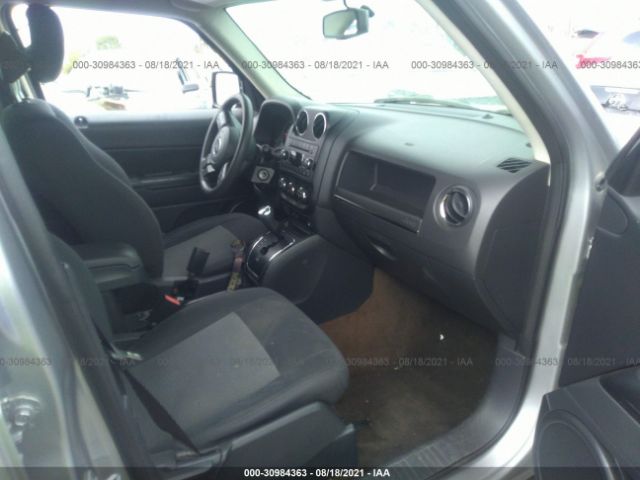 Photo 4 VIN: 1C4NJRBB9GD662149 - JEEP PATRIOT 