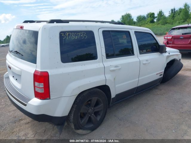 Photo 3 VIN: 1C4NJRBB9HD135679 - JEEP PATRIOT 