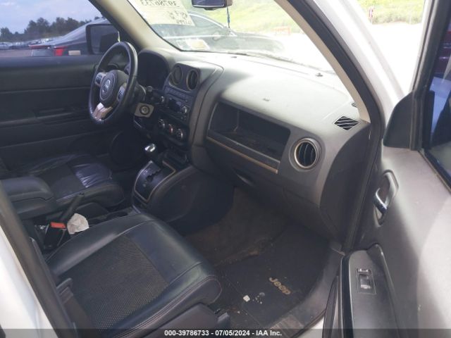 Photo 4 VIN: 1C4NJRBB9HD135679 - JEEP PATRIOT 